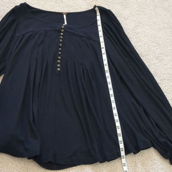 Free People Devin Long Sleeve Textured Knit Blouse Size L - Picture 4 of 9